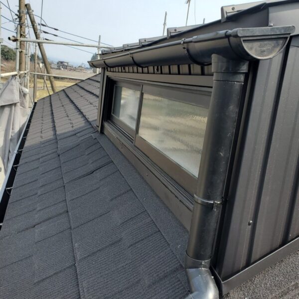 静岡県富士宮市下条　セメント瓦葺き替え工事　ドーマーも新しくしました！（3）