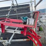 静岡県富士宮市北町　屋根カバー工事　屋根工事に必要な機械って？（3）