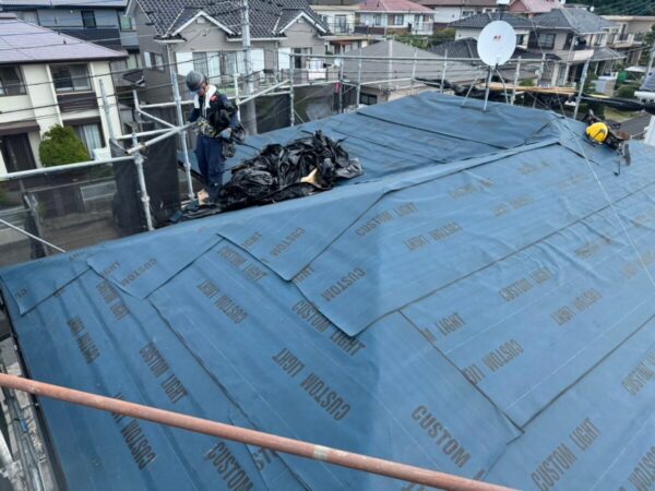 富士宮市西小泉町・カバー工法②防水シート・雨仕舞いの施工5