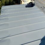 三島市西若町・葺き直し工事とカバー工法④金属屋根の雨仕舞いとカバー工法3
