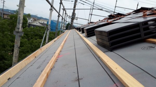 【2025年4月法改正】屋根リフォームでも「確認申請」は必要？不要？10