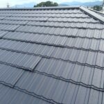 富士宮市三園平・屋根カバー工法③レクトプルーフの新設〜完工｜落ち着いた色合いの屋根に大変身！8