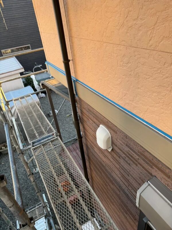 静岡県富士宮市 A様邸 幕板コーキング 幕板のコーキング充填はなぜ必要?