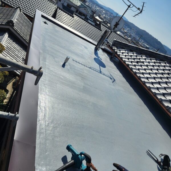 静岡県富士宮市　M様邸　陸屋根　防水層の施工によって長持ちする防水工事が実現しました！