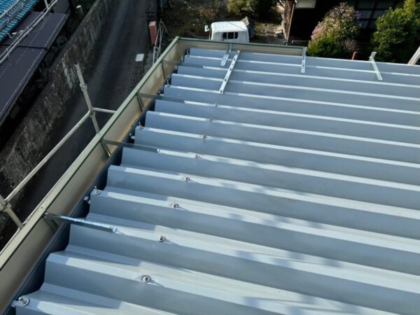 静岡県沼津市 F様邸 折板屋根 葺き替え工事で建物の長寿命化を実現!