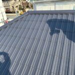 静岡県三島市　N様邸　屋根工事　カバー工法　新しい屋根材施工で完工