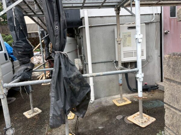 静岡県富士宮市 Y様邸 屋根工事・外壁工事 安全を確保するためには足場が不可欠です!