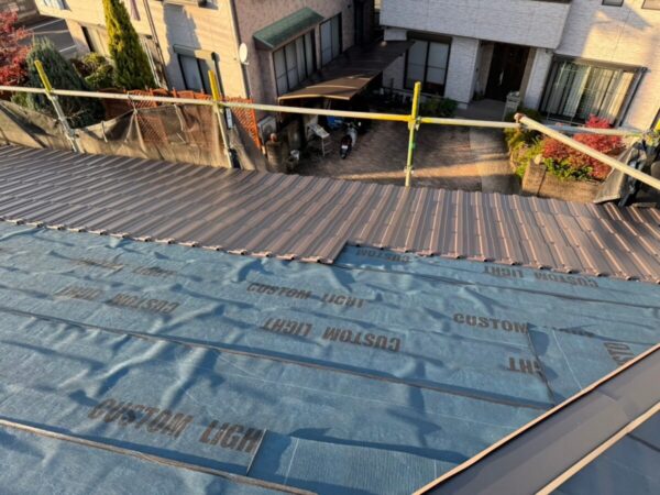 静岡県富士市 O様邸 屋根カバー工事 新しい屋根材で最適なのは?