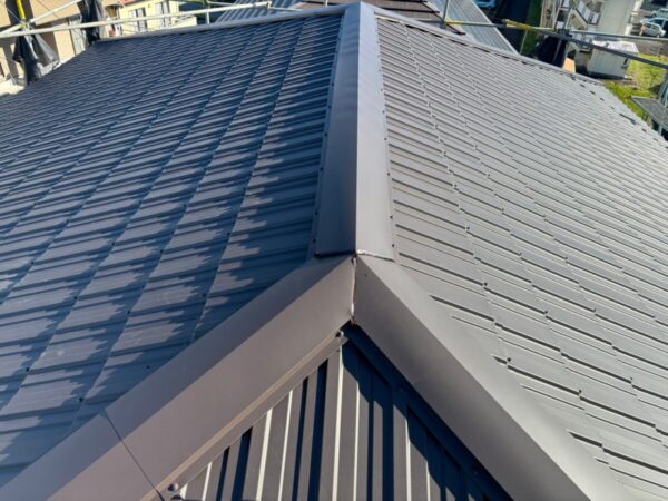 静岡県富士市 O様邸 屋根カバー工事 新しい屋根材で最適なのは?