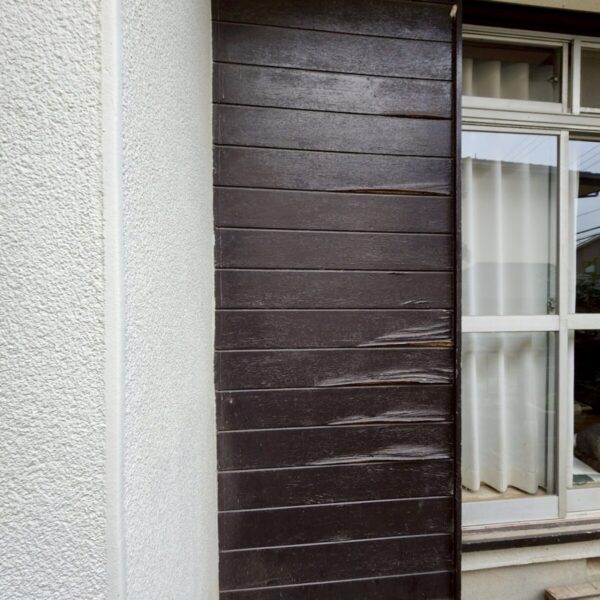 静岡県沼津市 O様邸 付帯部補修 戸袋カバー工法で美しい外観に