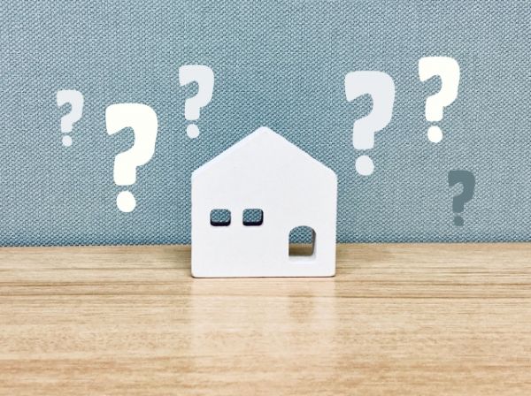 屋根塗装の最適なタイミングは?築年数や季節、劣化症状で判断