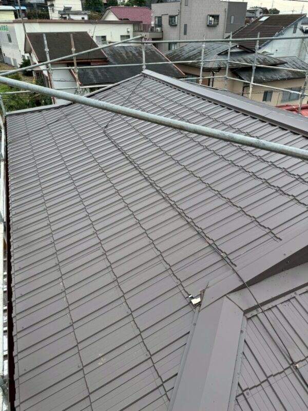 静岡県富士宮市　O様邸　屋根工事　最終工程となるルーフィング敷設と屋根材の設置をおこないました！