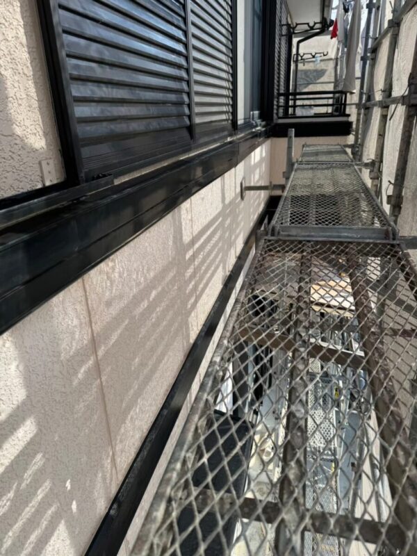 静岡県富士宮市 W様邸 屋根カバー工事 くさび式足場で安全な作業環境を確保