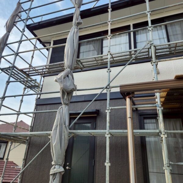 静岡県富士宮市　W様邸　外壁カバー工事　幕板設置　幕板を付けるだけで外壁の印象がこんなに変わる？