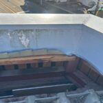 静岡県三島市　A様邸　金属屋根　笠木板金交換工事　既存板金の撤去作業からスタート