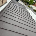 静岡県三島市　F様邸　屋根葺き替え工事　防水性を高めるために水切り板金を設置しました！