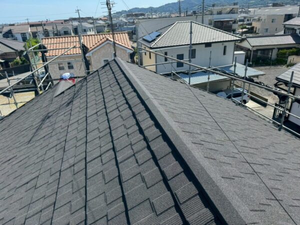 静岡県富士市　W様邸　屋根カバー工事　新しい屋根材設置で高性能な屋根に