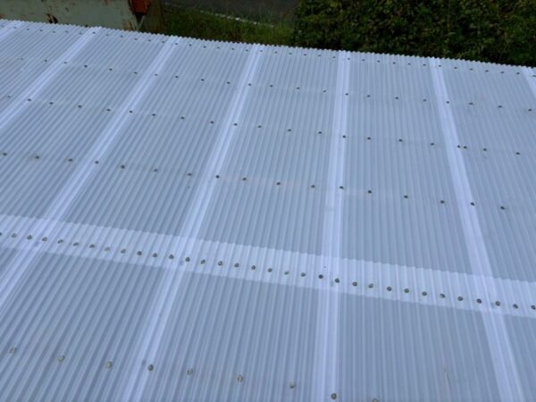 静岡県富士宮市　Y様邸　テラス屋根張り替え工事　新しい波板で安全性と耐久性が向上